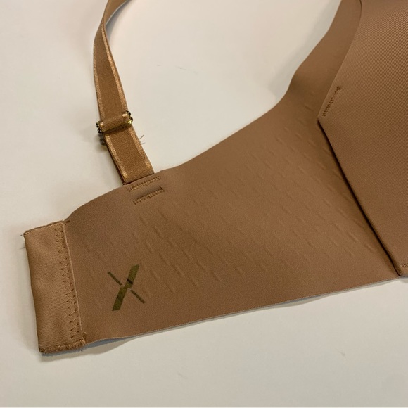 Size 6 KNIX nude wingwoman contour bra 32DD 34DD 32E - Picture 8 of 14